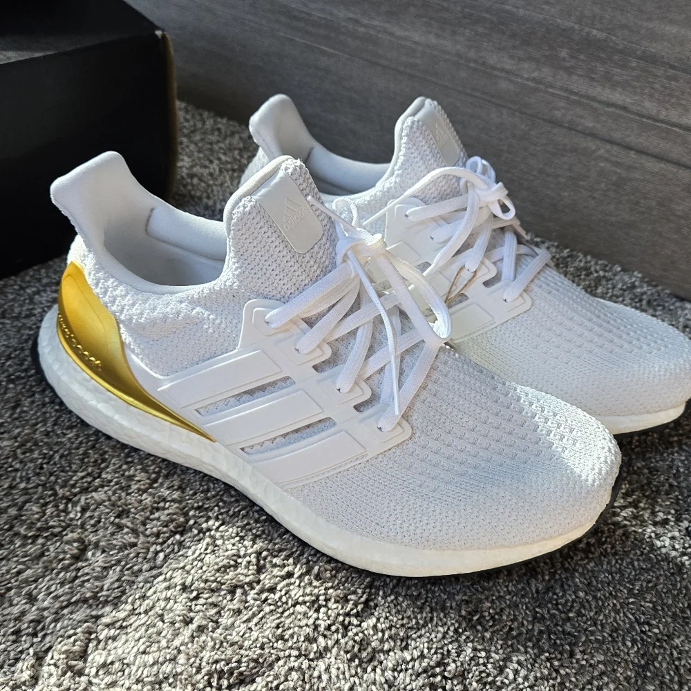 Adidas ULTRABOOST 4.0 DNA SHOES NEW size 9 - Picture 6 of 13
